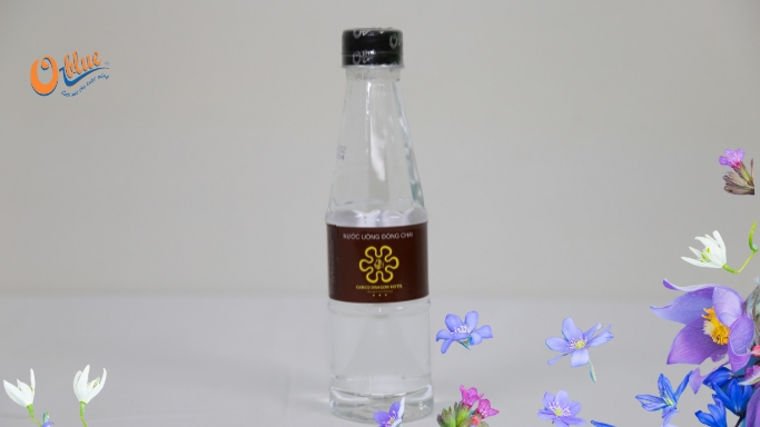 Nước uống tinh khiết chai  350ml thương hiệu riêng